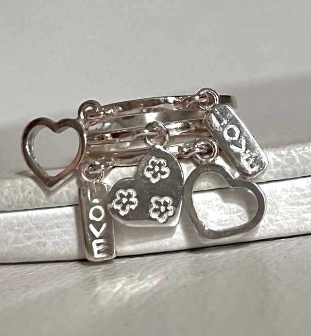 Anillo 5 Dijes Love thumbnail 2