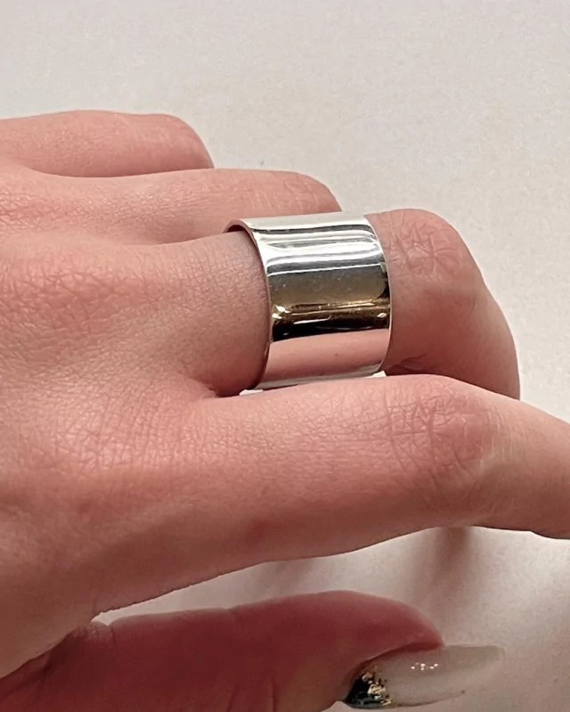 Anillo Cinta Ancha thumbnail 2