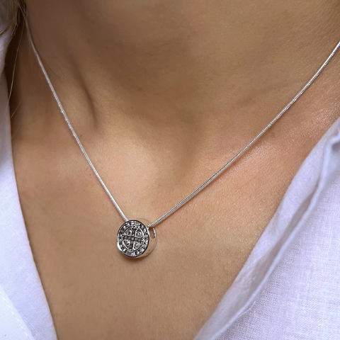 Collar San Benito Pasante - comprar online