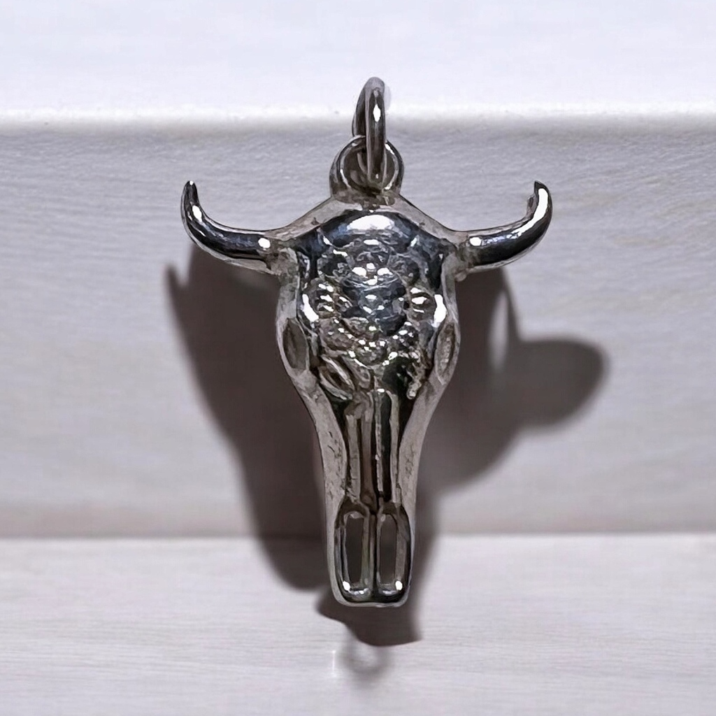 Dije para collar cabeza de toro thumbnail 3