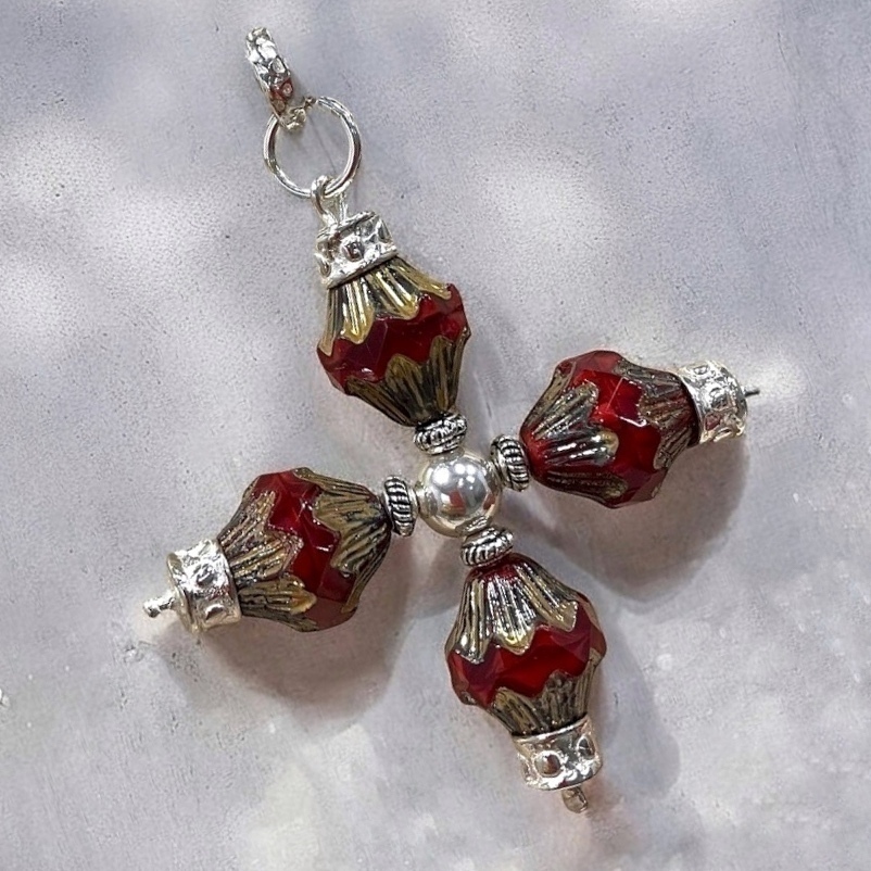 Cruz De Cristales Barrocos thumbnail 3