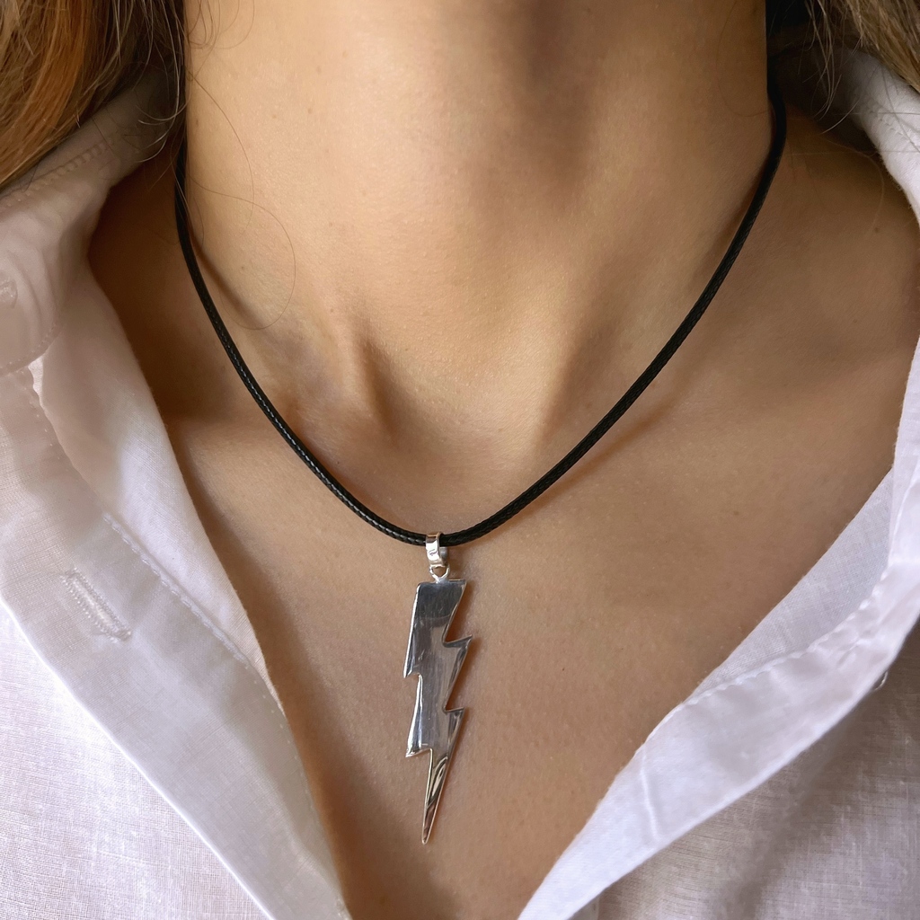 Collar Maracaibo Con Rayo thumbnail 3