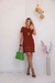 Vestido Curto Manga Curta Gola Redonda Detalhes Linhas - comprar online
