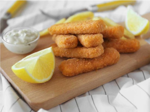 BASTONES DE MERLUZA Y QUESO