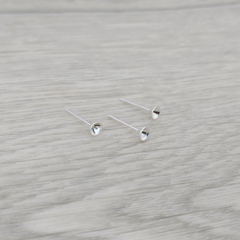 Base copita pasante 4 mm x 50 uni. - comprar online