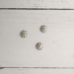 Calotas flor de 12 mm x 100 uni. - comprar online