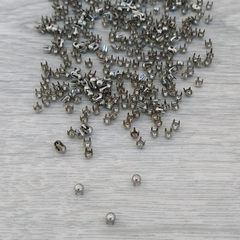 Tachas Cloute de 3,5 mm x 500 uni. - comprar online