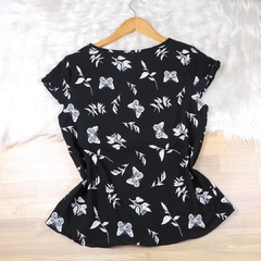 Blusa Estampada detalhe Trançado Preta BS4784 - Exclusiva Chic Store