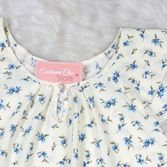 Blusa Estampa Floral com Botão Creme BS4777 na internet