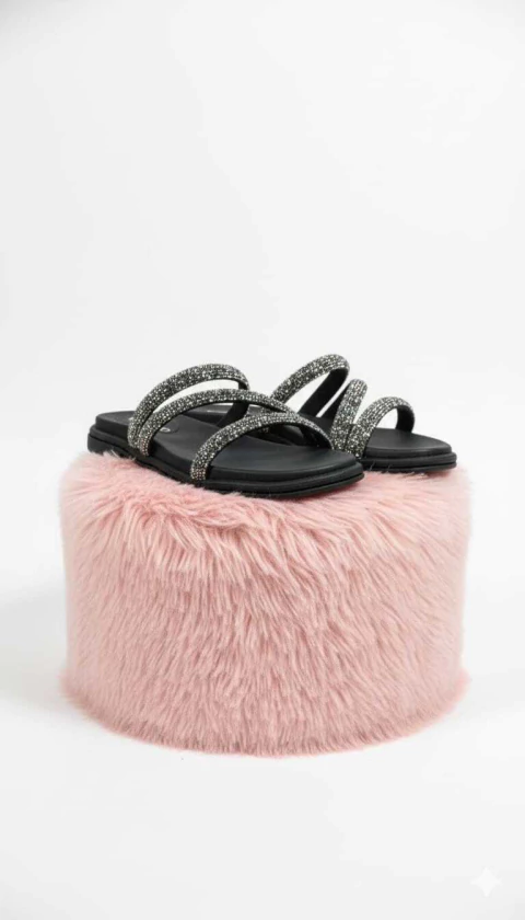 PAPETE PRETA STRASS 3 TIRAS Beira Rio - comprar online