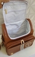 Mochila Bag maternidade com alça Anatômica Caramelo com fita bege - comprar online