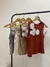 musculosa con FLOR - wapaz