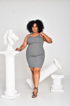 Vestido Alcinha Plus Cinza - comprar online