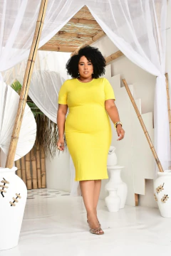 Vestido Amarelo Elegância Plus Size - comprar online
