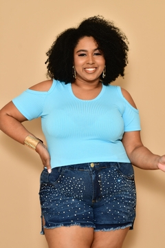 CROPPED RECORT PLUS BABY BLUE na internet