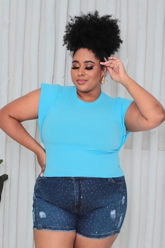 CROPPED BABY BLUE PLUS SIZE MUSCLE TEE