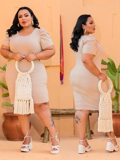 Vestido Plus Size AMÊNDOA Manga Bufante na internet