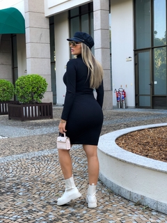 Vestido PRETO manga longa gola alta - loja online