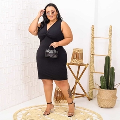 VESTIDO PRETO NOZINHO PLUS