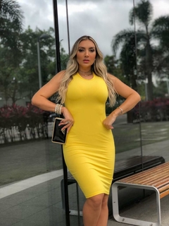 Vestido AMARELO MIDI REGATA - comprar online