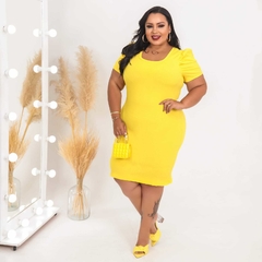 Vestido Amarelo Plus PRINCESA na internet