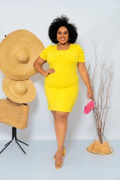 Vestido Amarelo Plus PRINCESA na internet