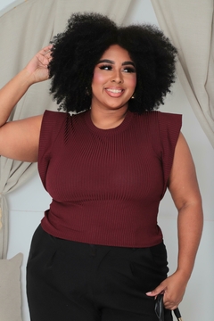 CROPPED MARSALA PLUS SIZE MUSCLE TEE
