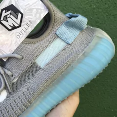 Imagem do Adidas Yeezy Boost 350 V2 Hyperspace