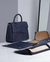 Malitte GG 14" Marinho com Prata | Couro Legítimo - LOI Bags