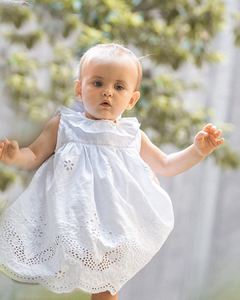 VESTIDO BRODERIE CUELLO VOLADO - comprar online