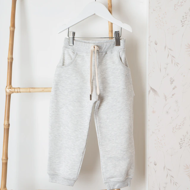 PANTALÓN RUSTICO GRIS