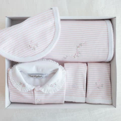BABERO RAMILLETE RAYADO ROSA - comprar online