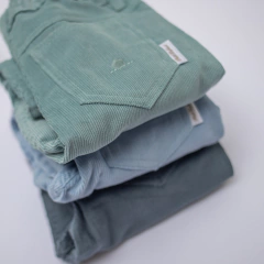 PANTALÓN CORDEROY AERO CLARO en internet