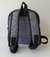 Mochila M Cinza Linho - Cores na internet