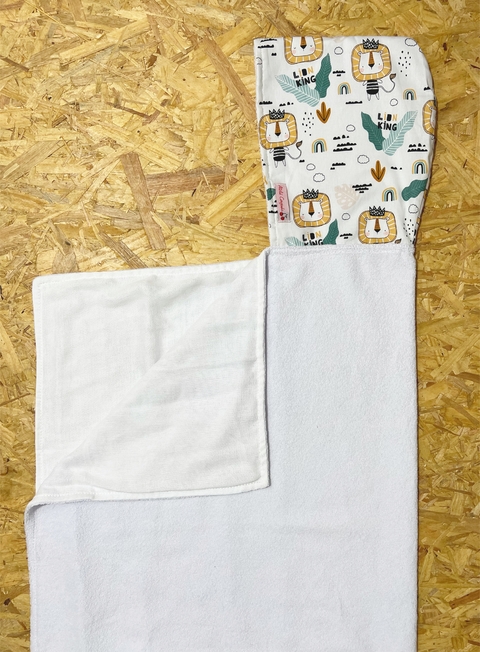 Toalha Bebê Rei Leão - Ateliê Cerejinha - comprar online