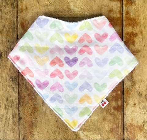 Babador Bandana Impermeável - Corações
