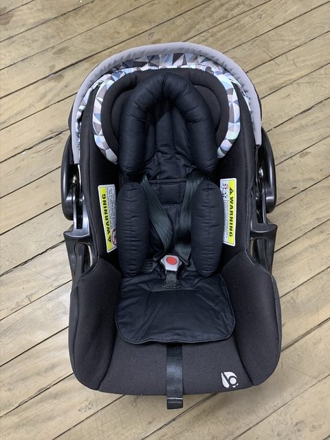 Redutor Para Bebê Conforto, Carrinho e Moisés Preto - Ateliê Cerejinha