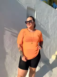 T SHIRT ALONGADA LARANJA CANDY LD - comprar online