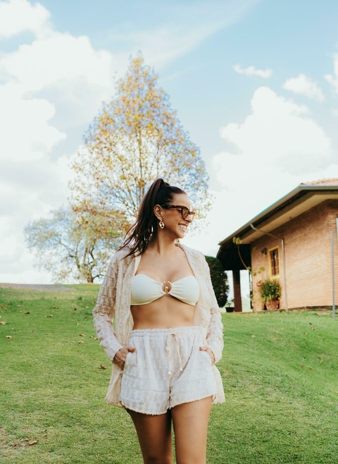 CAMISA SERENA OFF WHITE - LEVES DEFEITOS