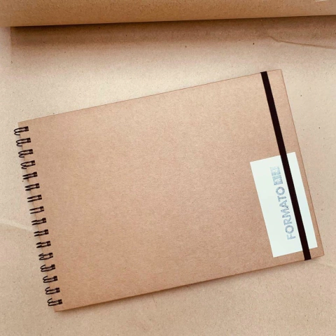 Sketchbook A4 apaisado - Interior Kraft 200gr - Fotolibro