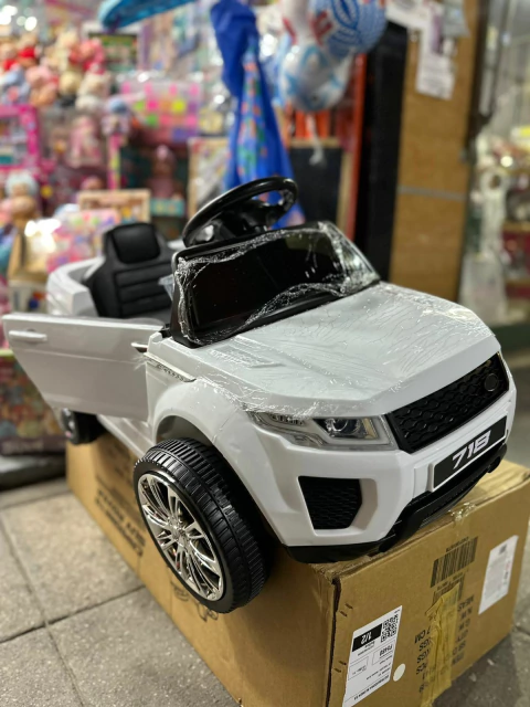 Camioneta suv rover a bateria Deportiva blanca Con Luces, Sonido y Control Remoto para Padres - comprar online