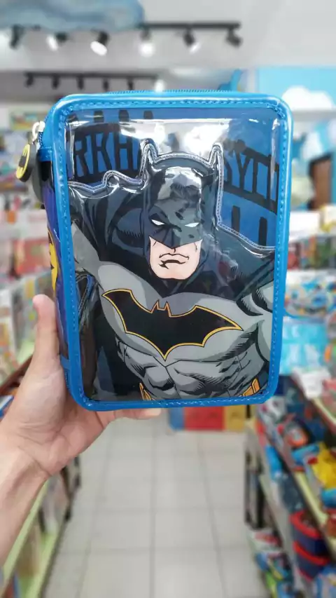 Cartuchera Batman DC 2 Pisos con 12 Lápices | Cresko Infantil