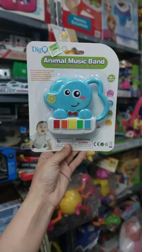 Piano Interactivo Elefante de 17 Cm | Con Luces y Sonidos Sebigus Infantil
