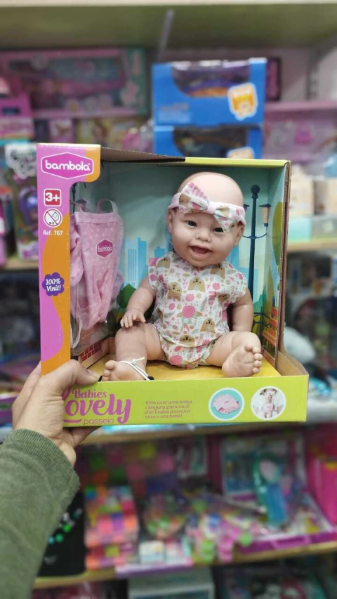 Bebe Lovely Real de Paseo Bambola | Muñeca Infantil con Accesorios de Paseo - comprar online