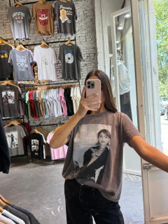 REMERA GLOW en internet