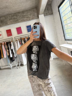 REMERA TRIPLE T - comprar online