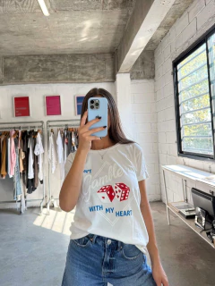 REMERA GAMBLE - Nylon