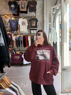 BUZO JOY DIVISION en internet