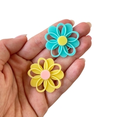 APLIQUE FLOR DUPLA VAZADA ADL - 3,5CM - AMARELO E VERDE - 2 UNIDADES - comprar online