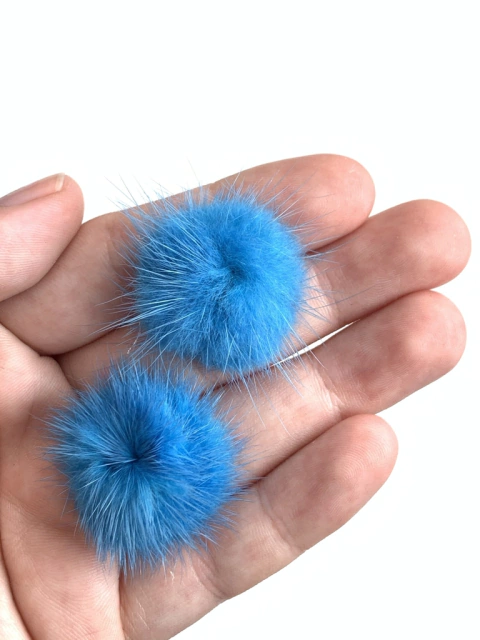 POMPOM RETO PÊLO AZUL TURQUESA- 2 UNIDADES - 2,5CM